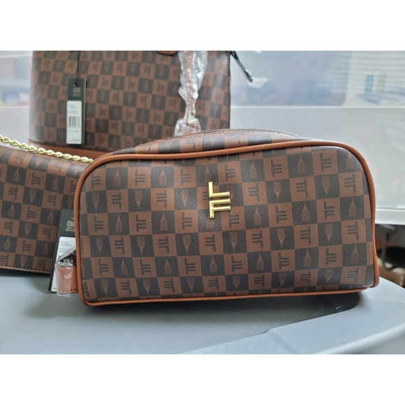 NWT London Fog 3 Piece Bag Set Marci Crossbody, Toiletry, & Tulip Satchel - Picture 5 of 13